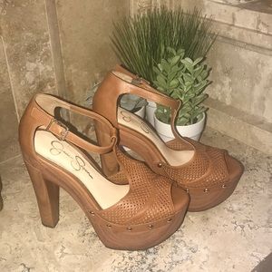 Jessica Simpson platform heels